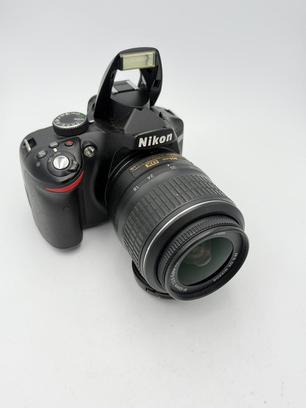Used Nikon D3200 with 18-55mm Kit