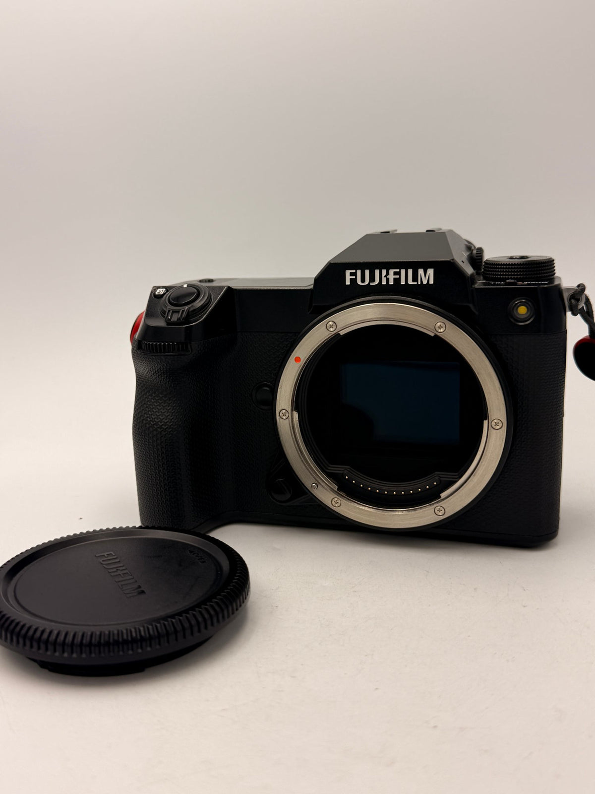 Used Fujifilm GFX 100S ii Body Only