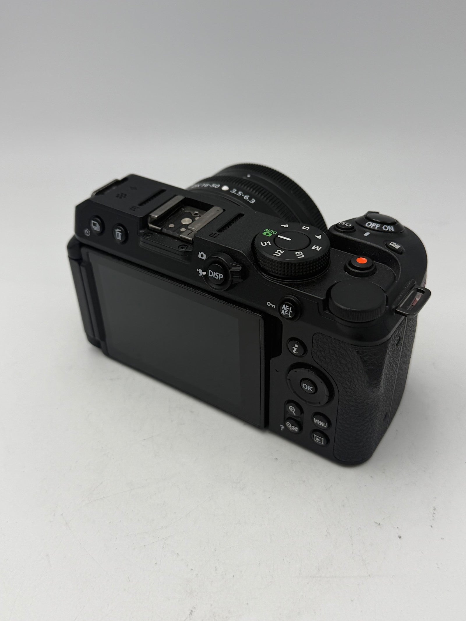 Used Nikon Z30 with 16-50mm lens Kit – YM Camera