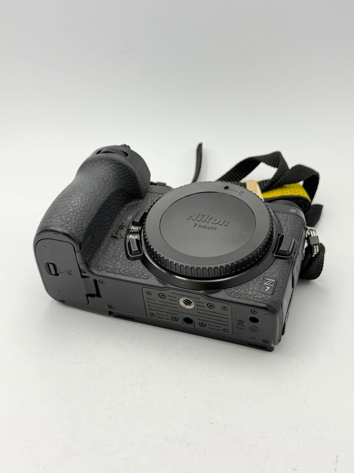 Used Nikon z7 Body only (21k Clicks)