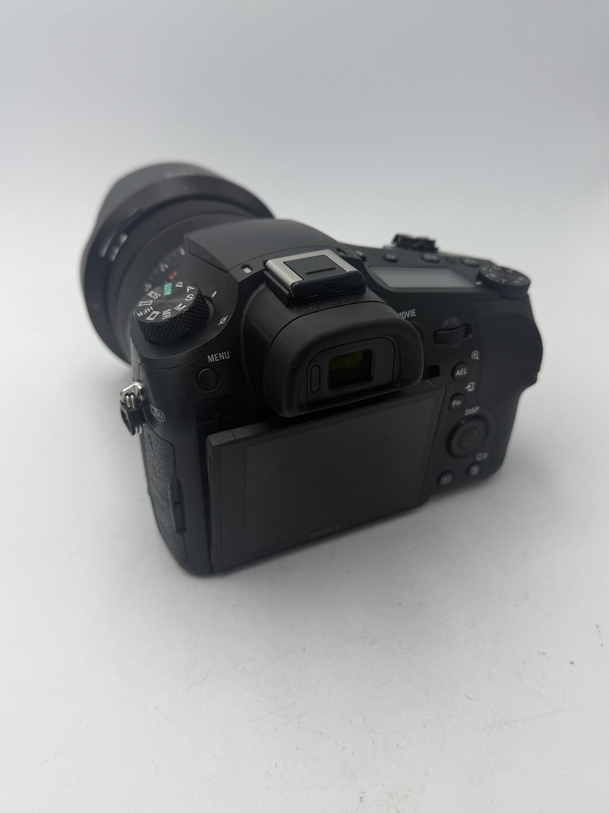 Used Sony RX10 IV