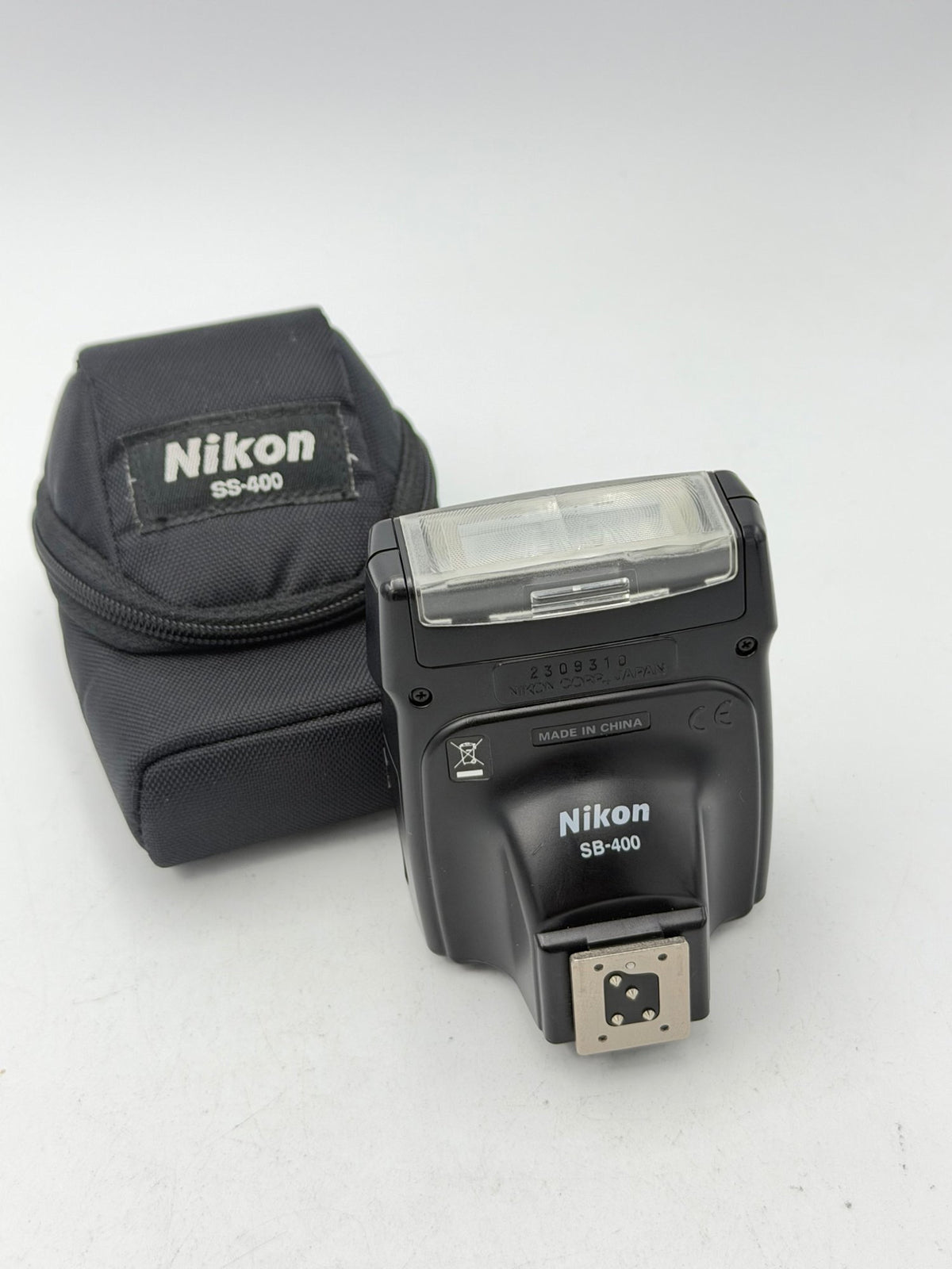 Used Nikon SB-400 Flash