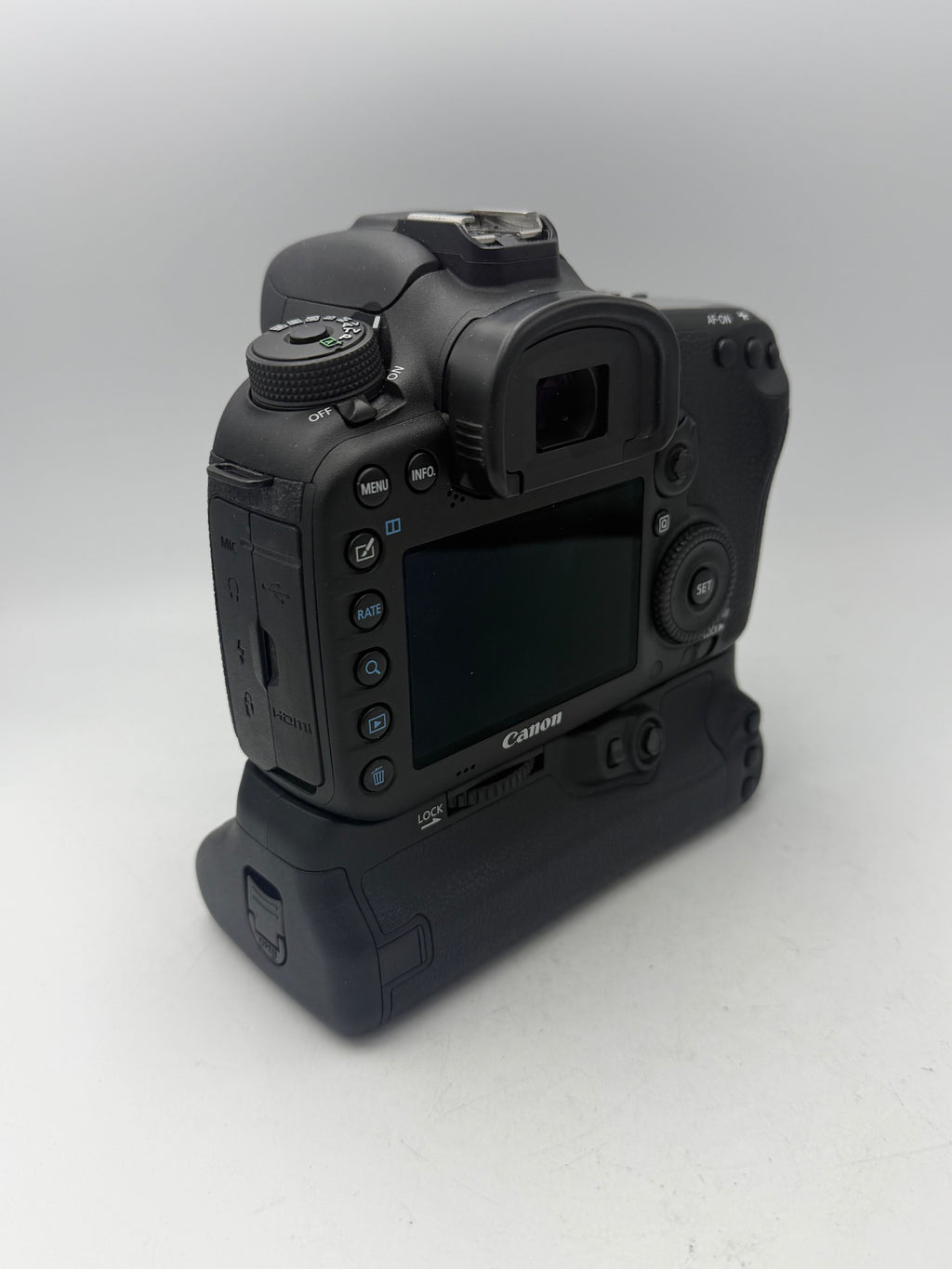 Used Canon 7D Mark II with Battery Grip (25k Clicks)