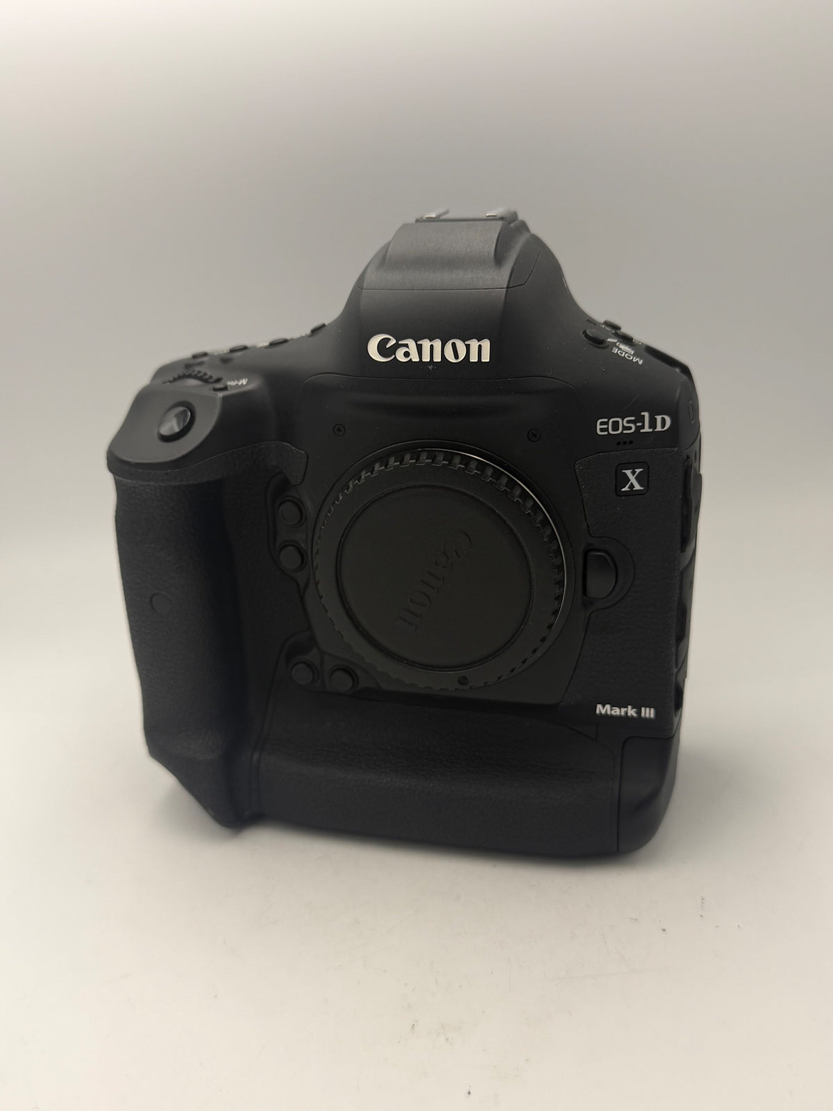 Used Canon 1DX Mark III Body Only (71k Clicks)