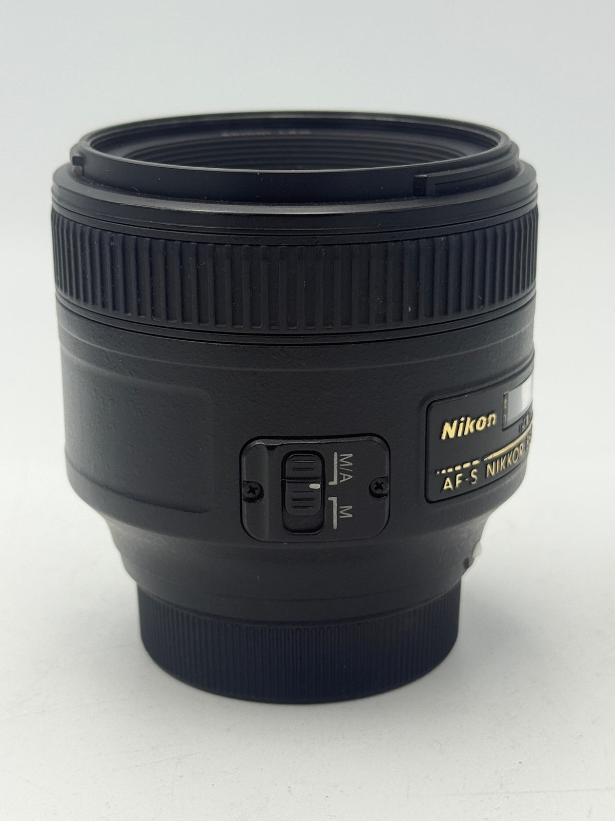 Used Nikon AF-S NIKKOR 85mm f/1.8 G Lens [Nikon F]