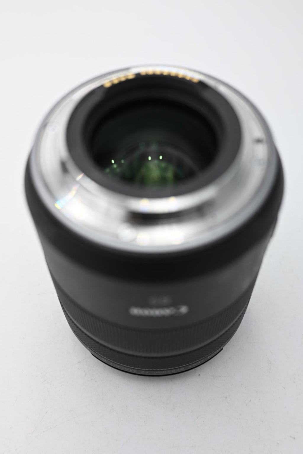 Used Canon RF 85mm F2 Macro IS STM Lens