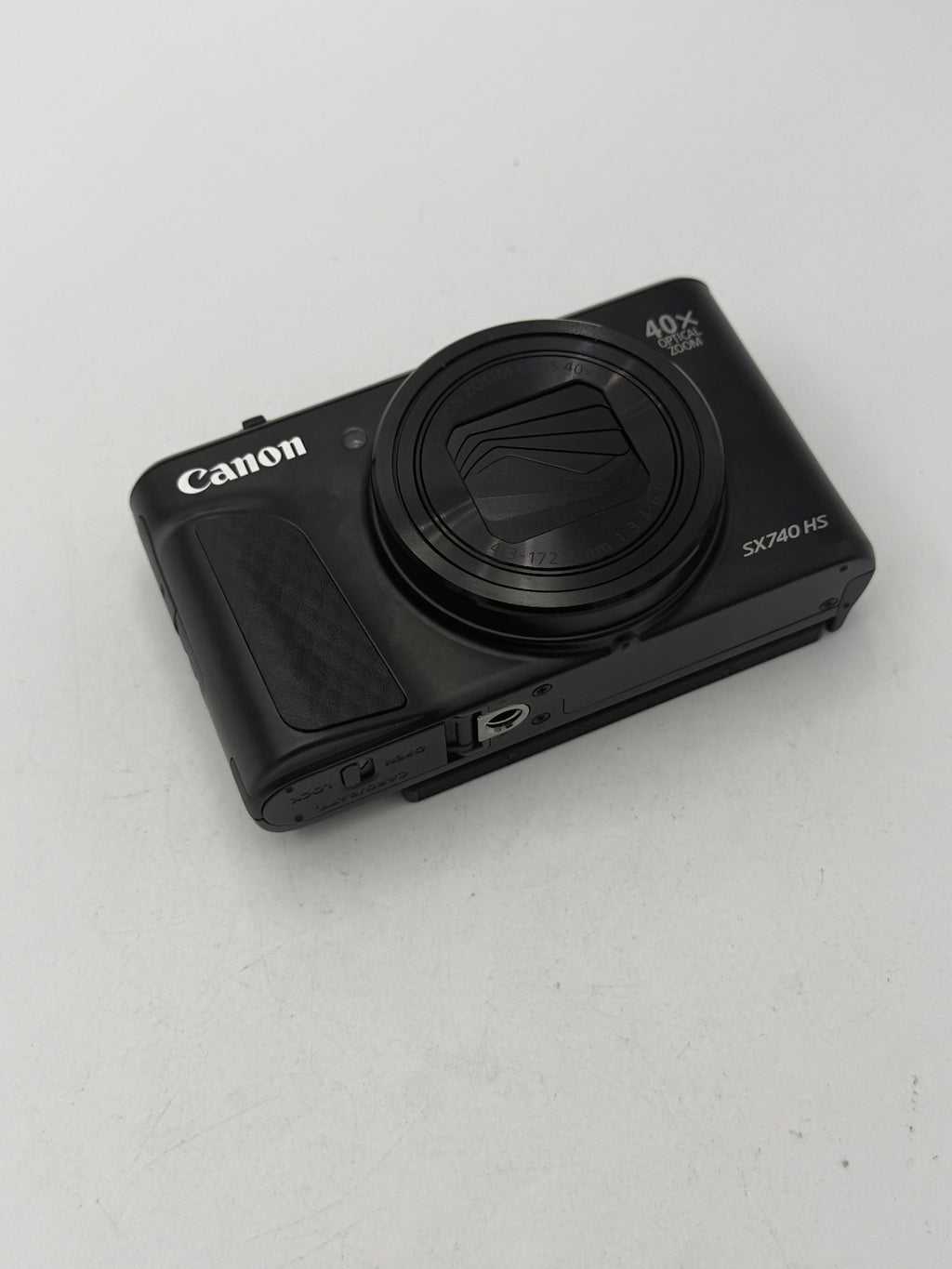 Used Canon Sx740 Point and Shoot
