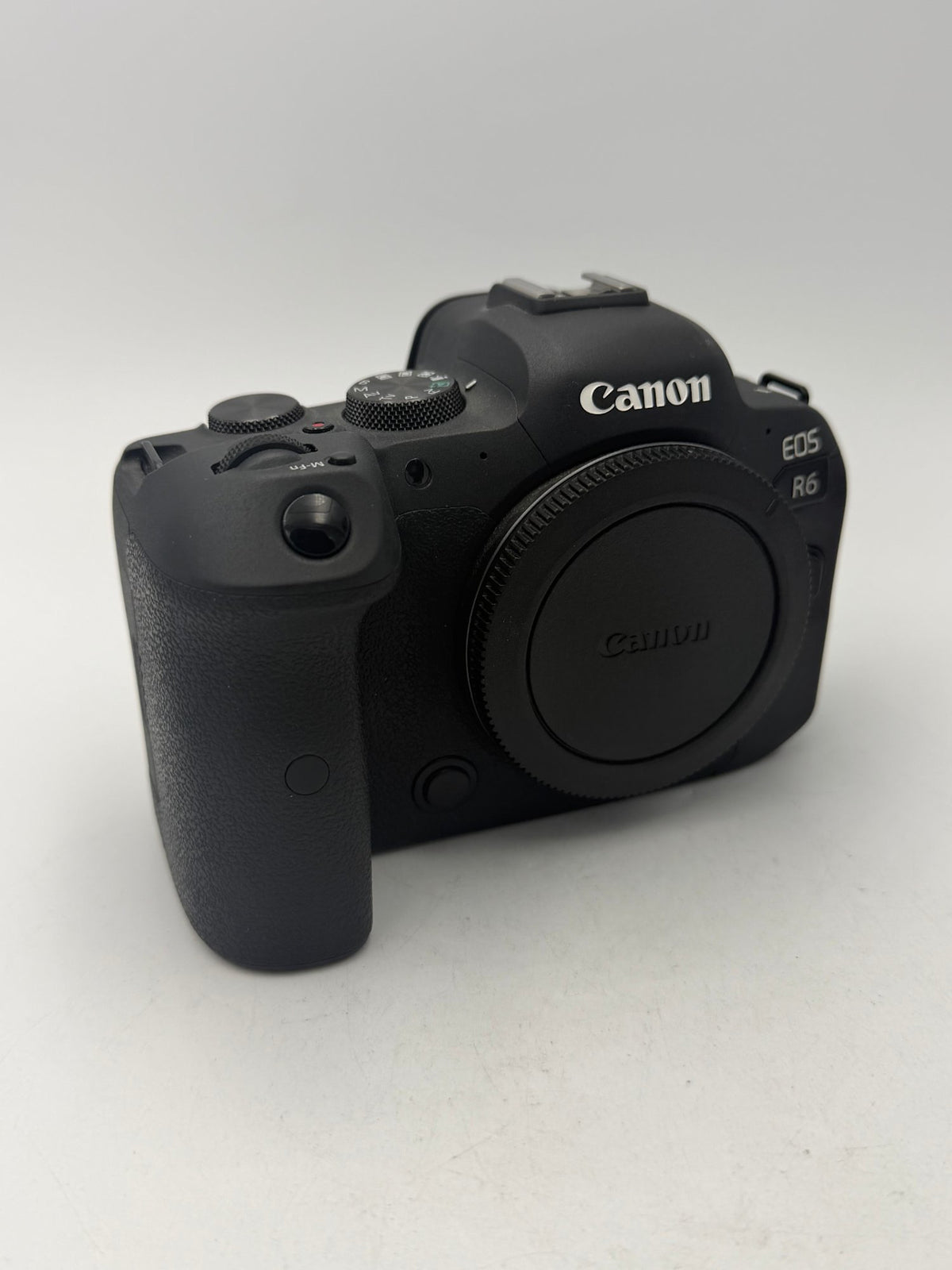 Used Canon R6 Body Only (5k Clicks)