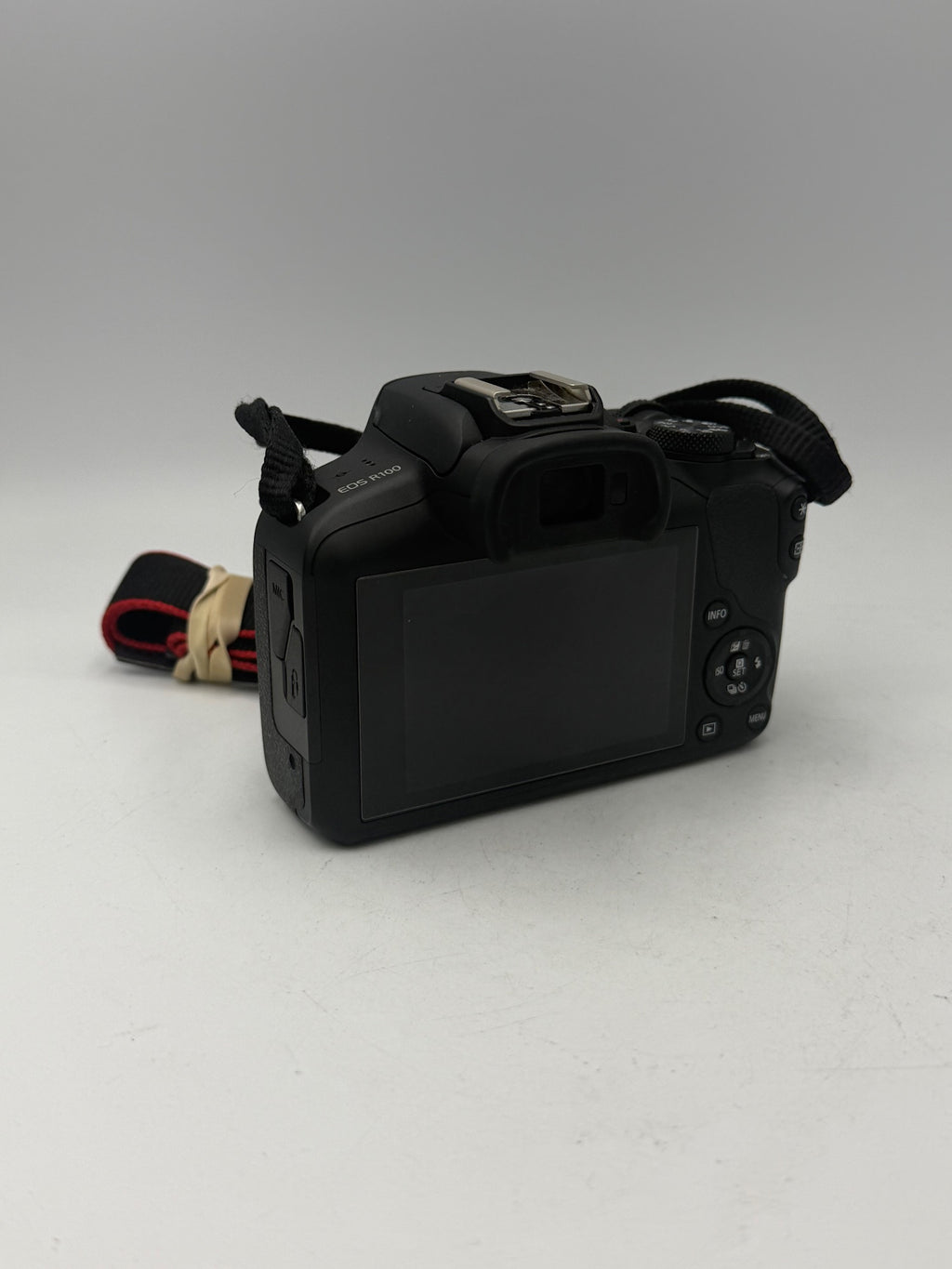 Used Canon R100 Body Only