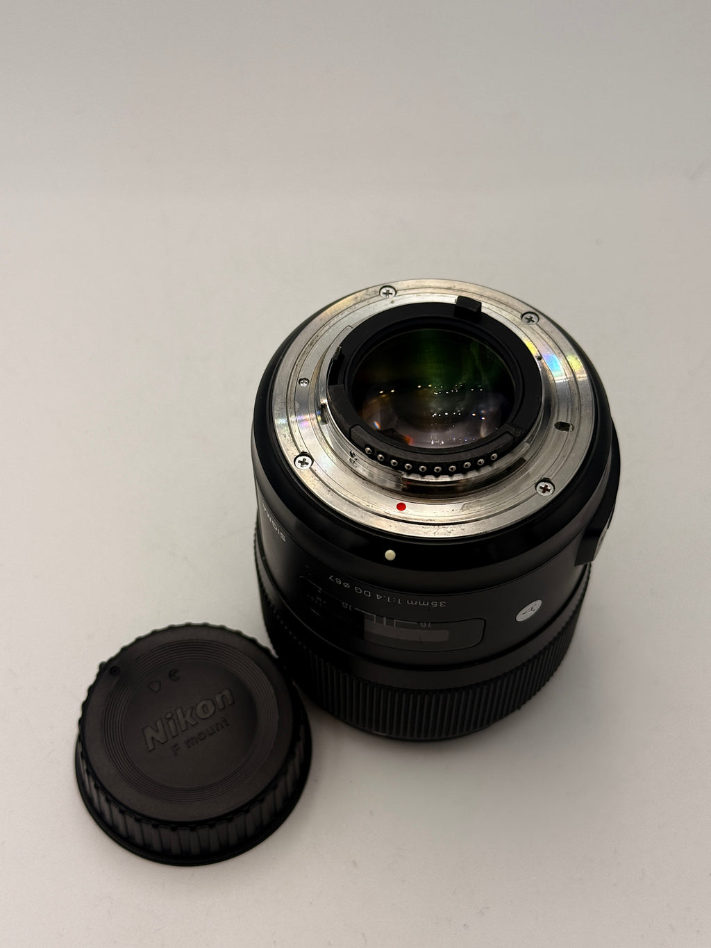 Used Sigma 35mm f/1.4 DG Art (Nikon F)
