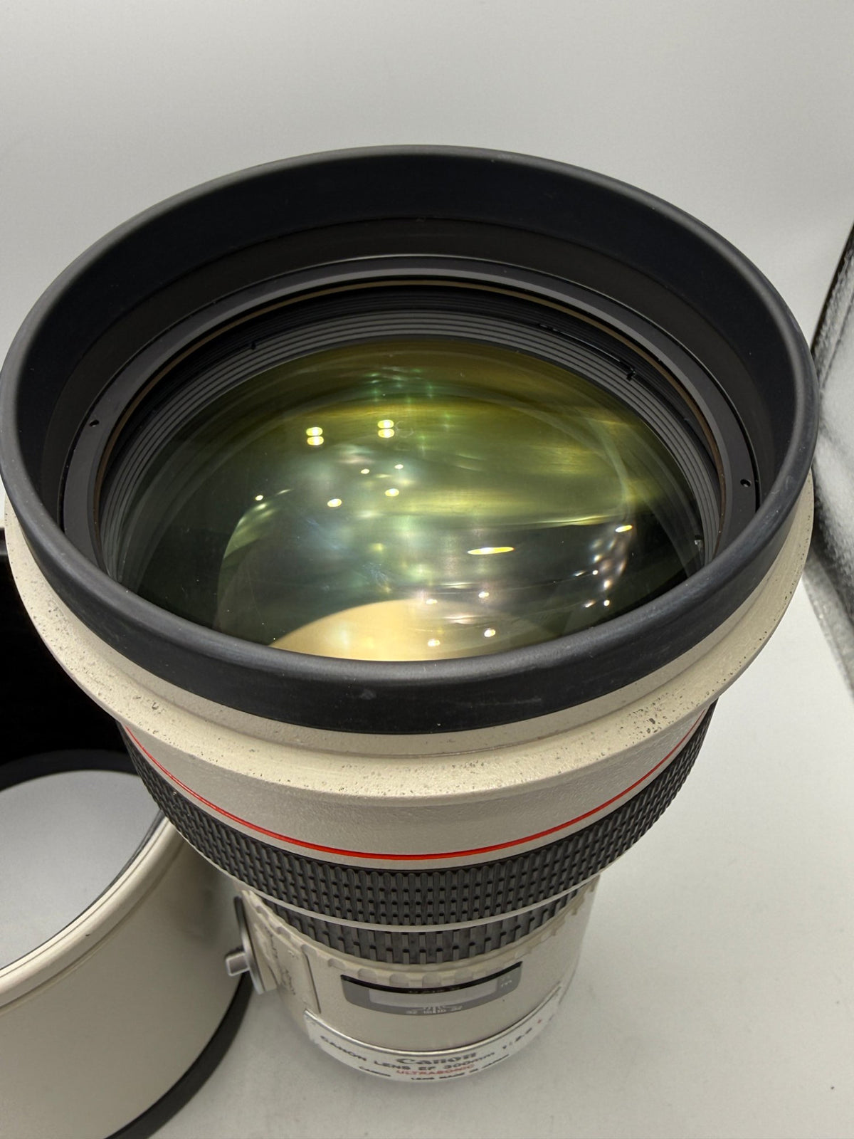 Used Canon EF 300mm f/2.8 USM L