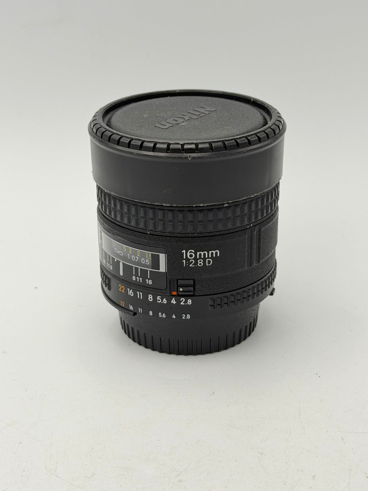 Used Nikon F 16mm f2.8 Fisheye Lens