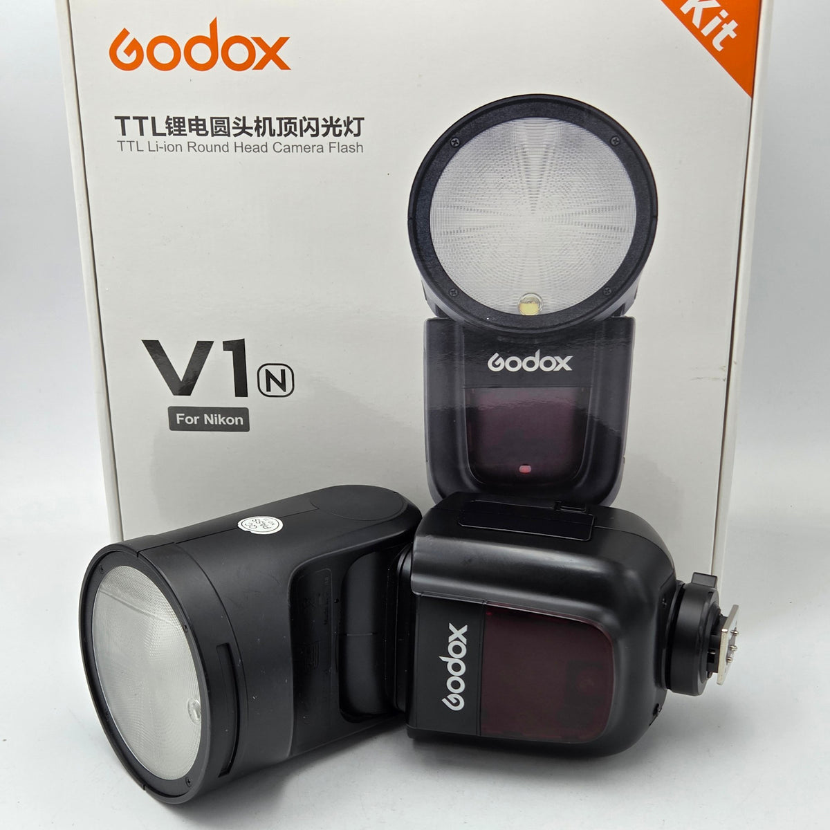 Used Godox V1 flash [Nikon]