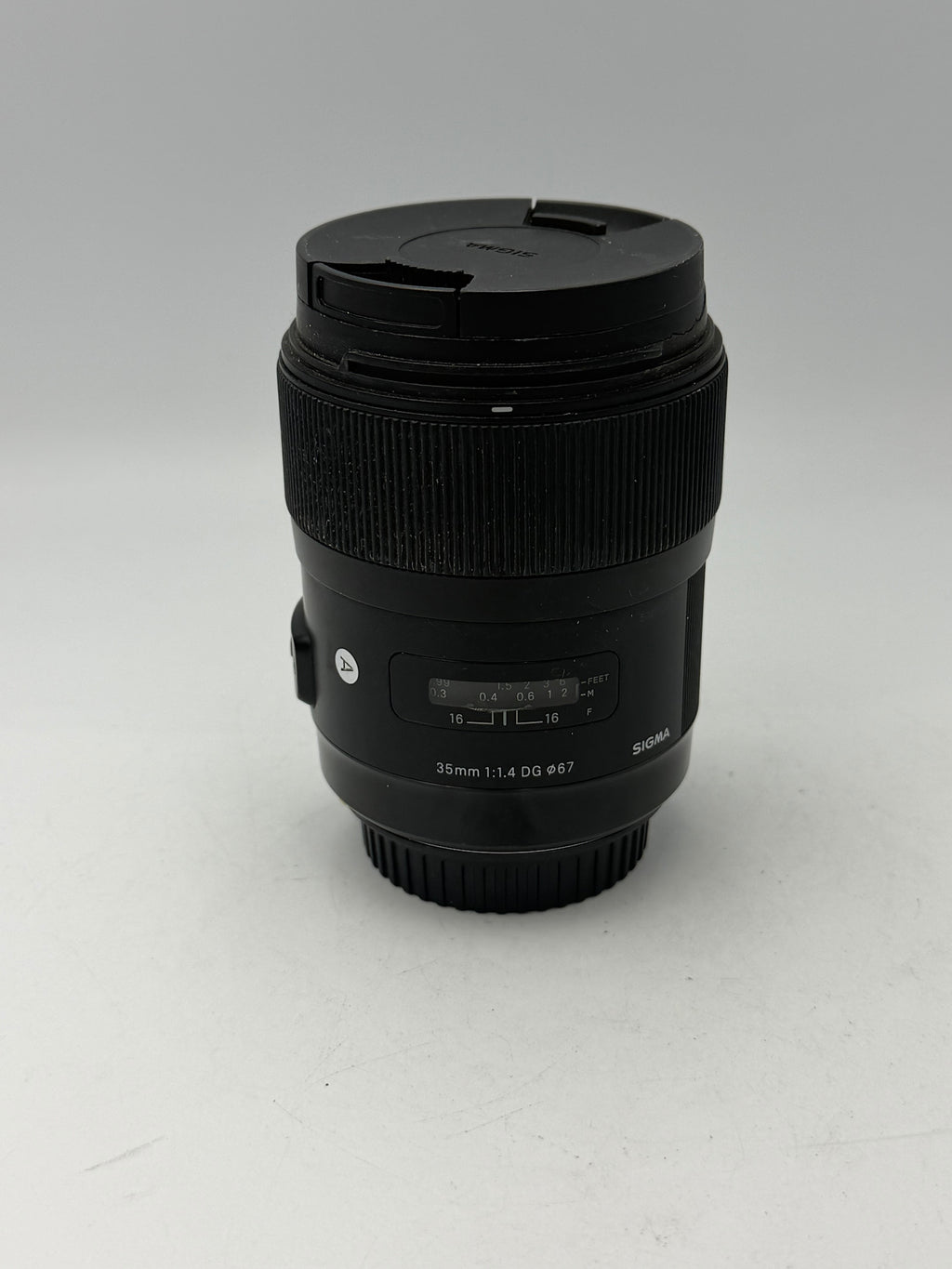 Used Sigma 35mm f1.4 DG for Canon EF