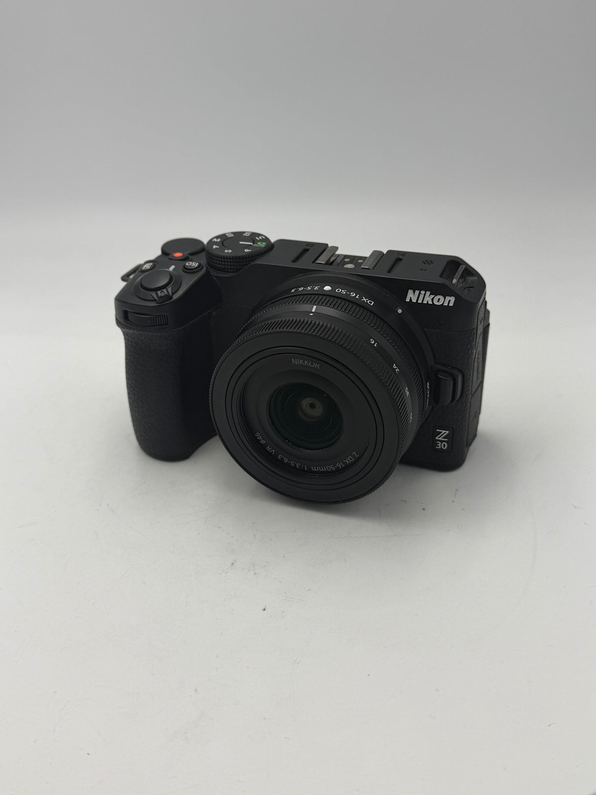Used Nikon Z30 with 16-50mm lens Kit