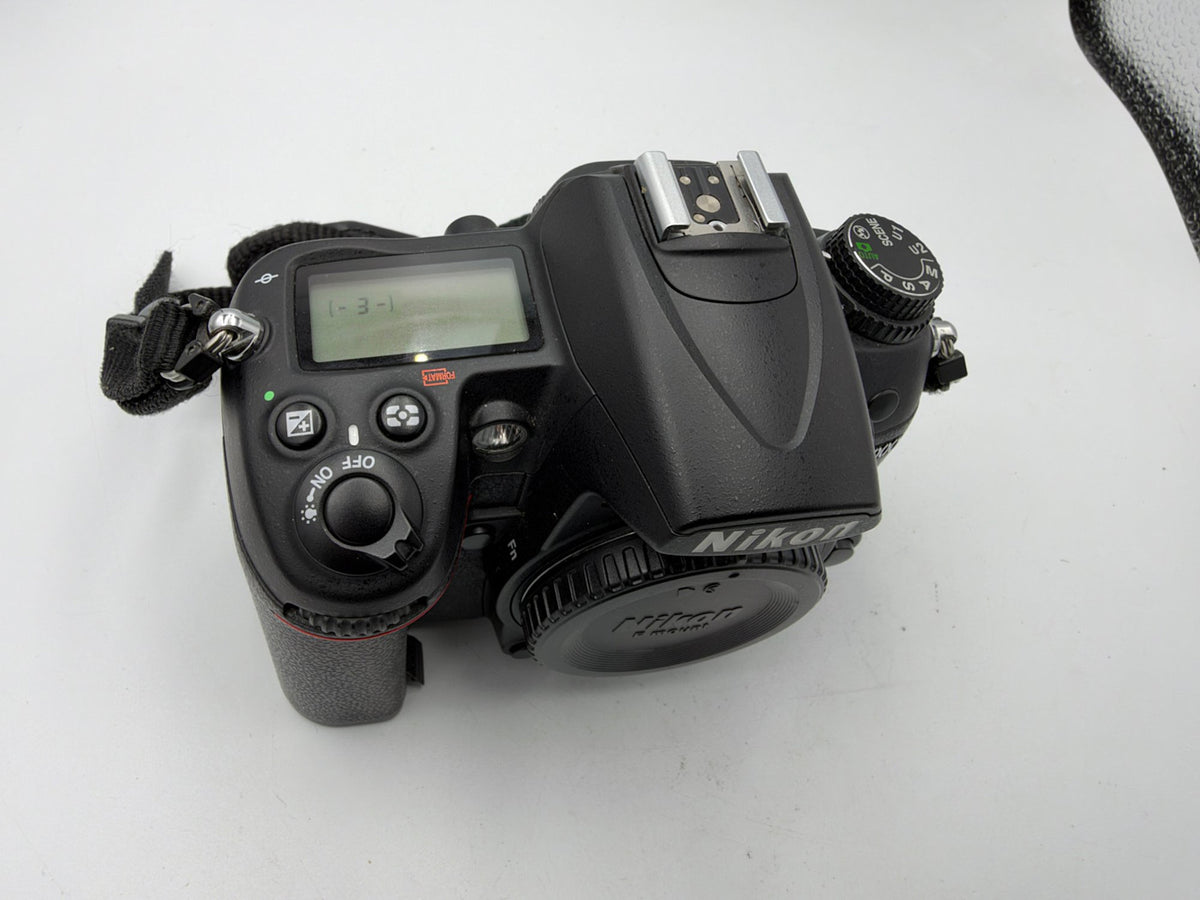 Used Nikon D7000 DSLR Camera