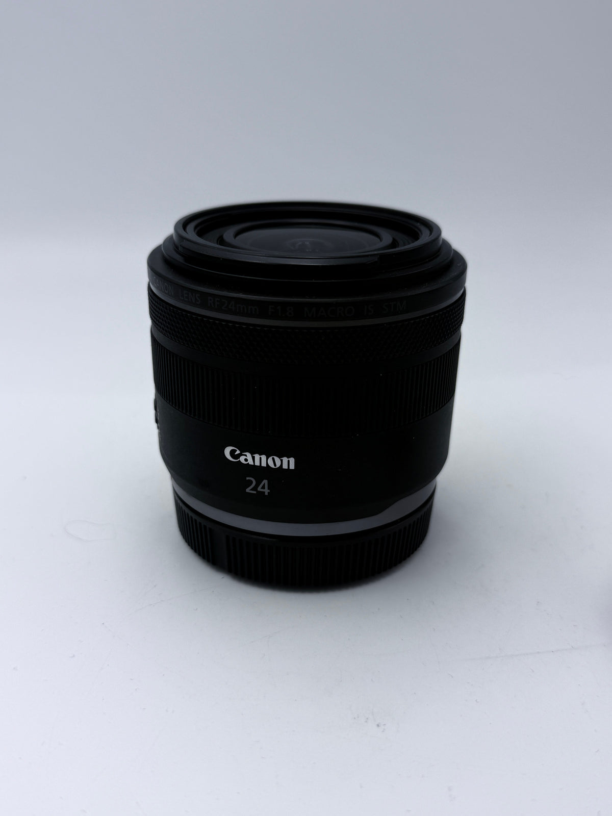 Used Canon RF 24mm f/1.8 Macro IS STM Lens