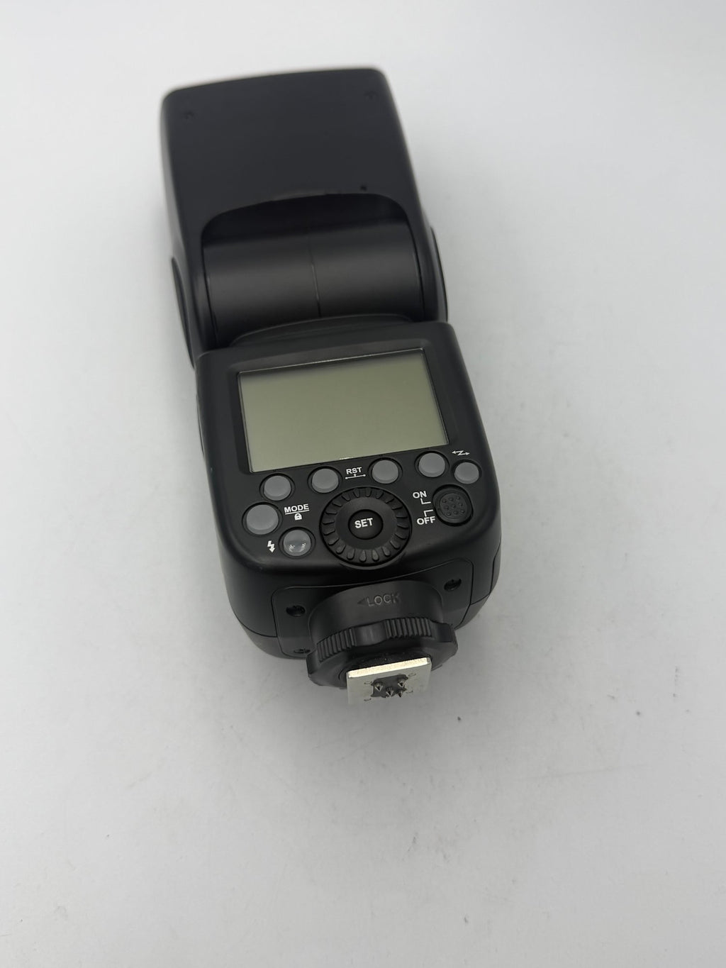 Used Godox v860 II for Nikon Flash