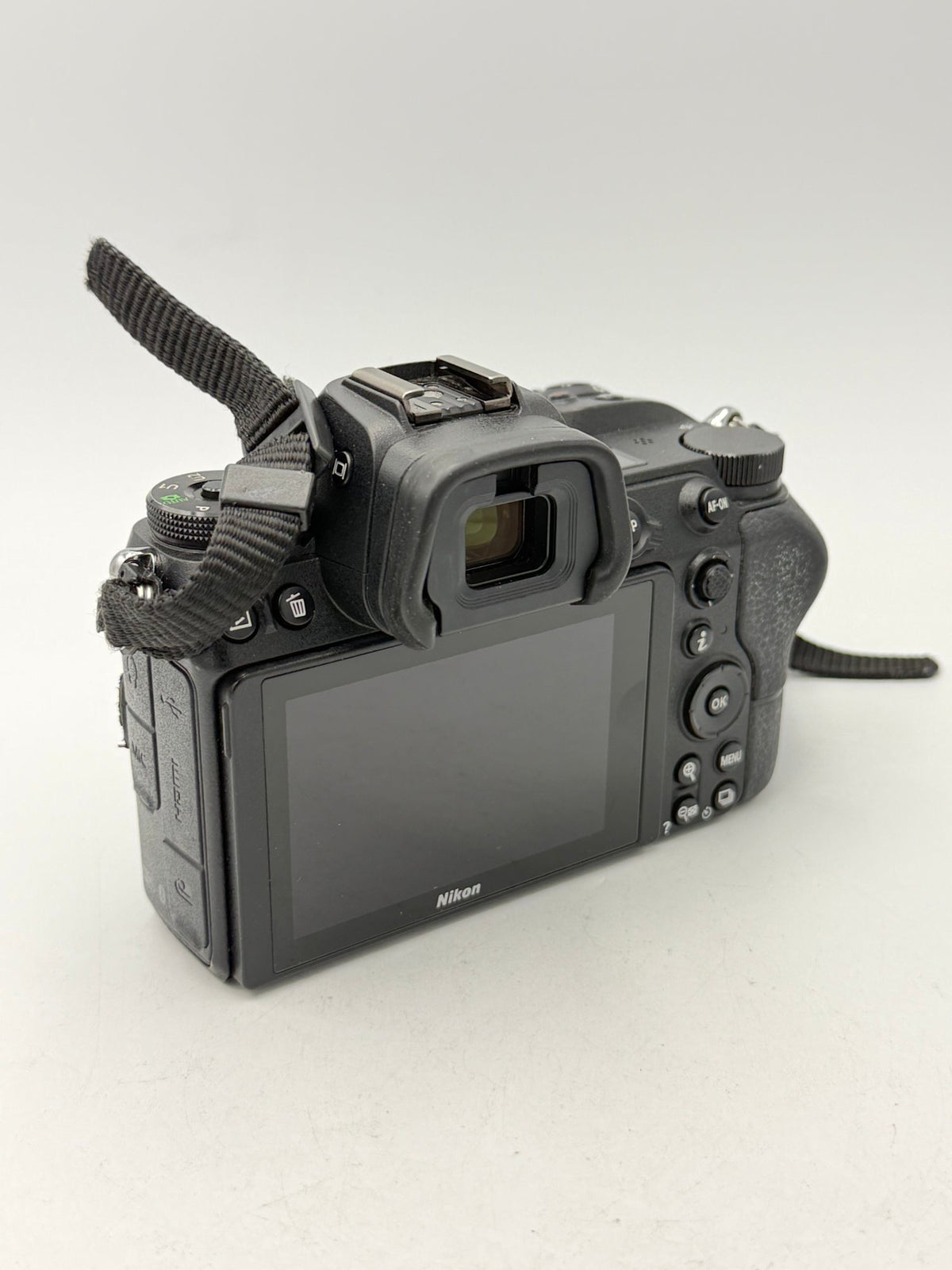 Used Nikon z7 Body only (21k Clicks)