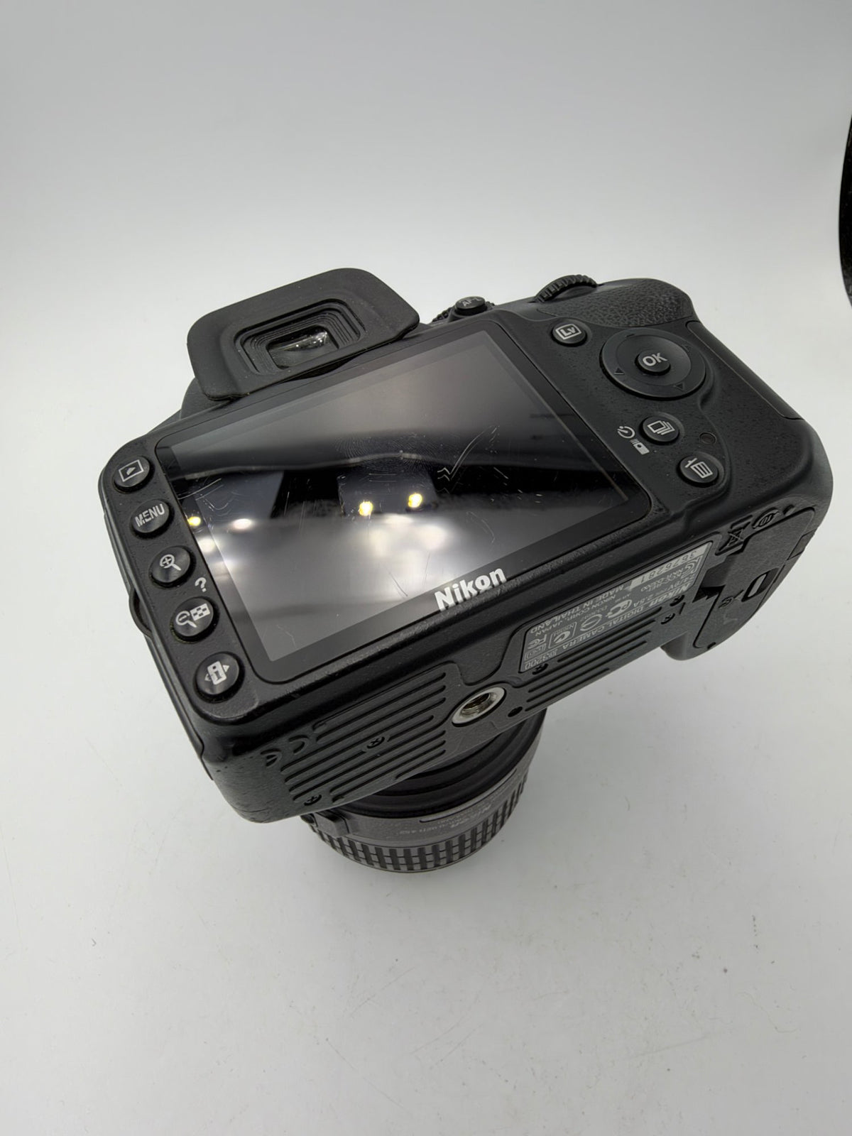 Used Nikon D3200 with 18-55mm Kit