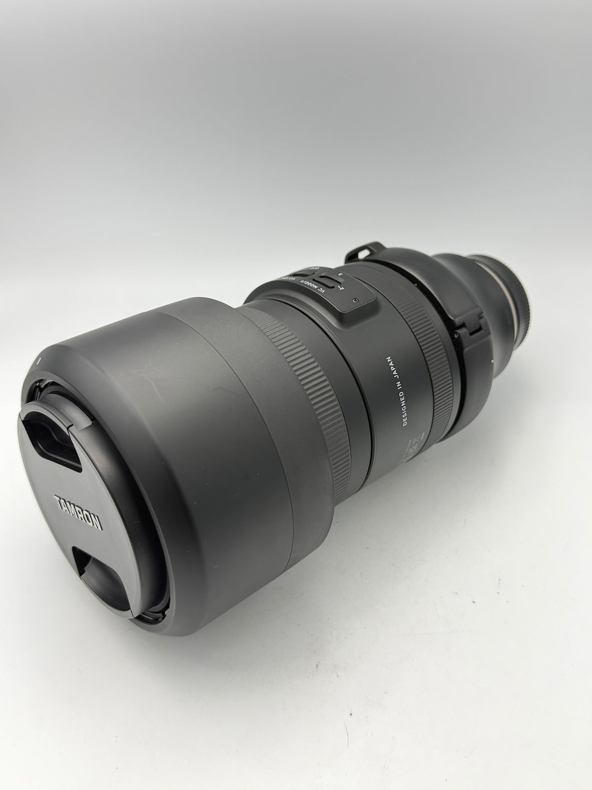 Used Tamron 150-500mm f5-6.7 Di III VC VXD for FujiX (WITH BOX)