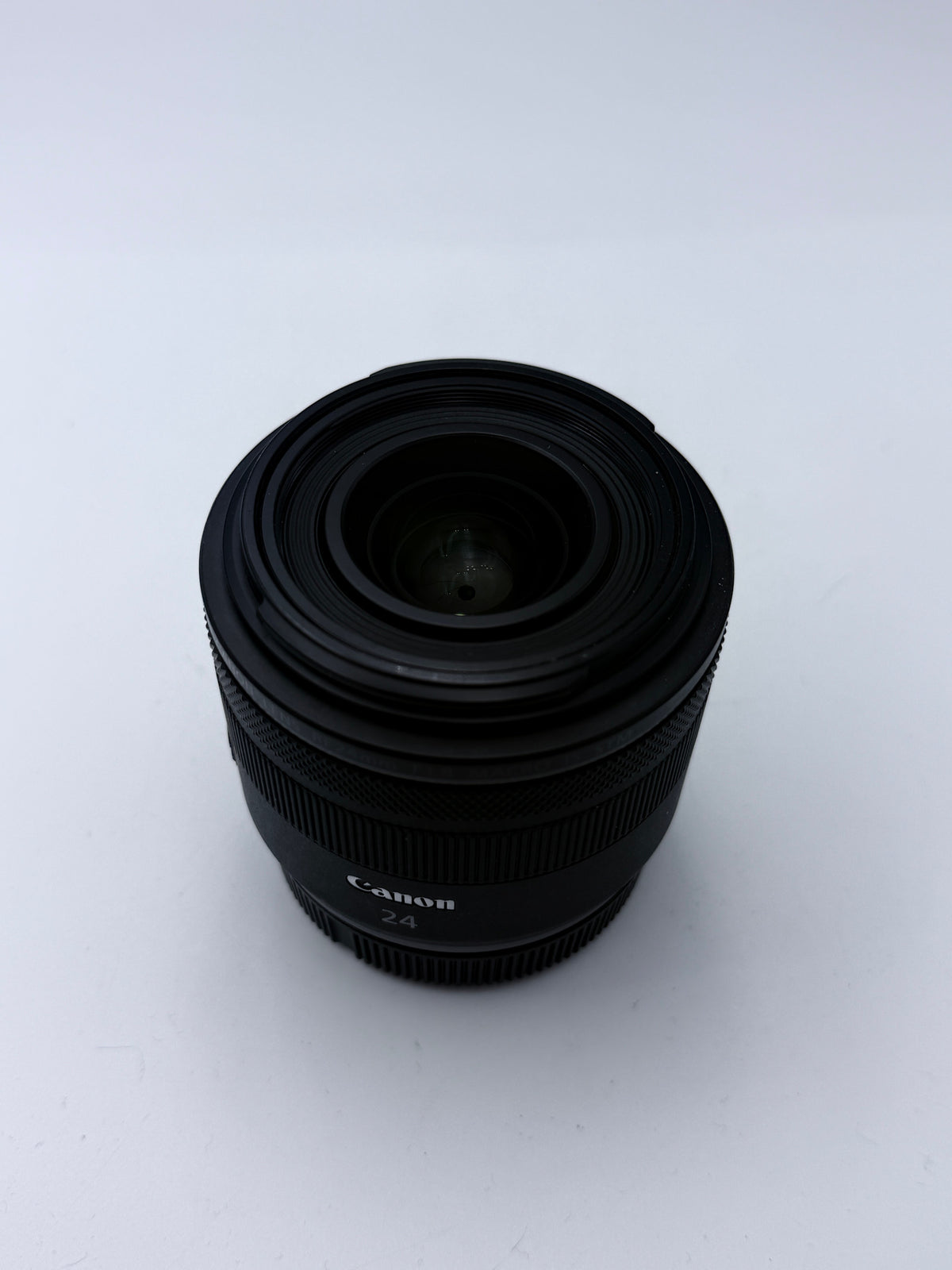 Used Canon RF 24mm f/1.8 Macro IS STM Lens