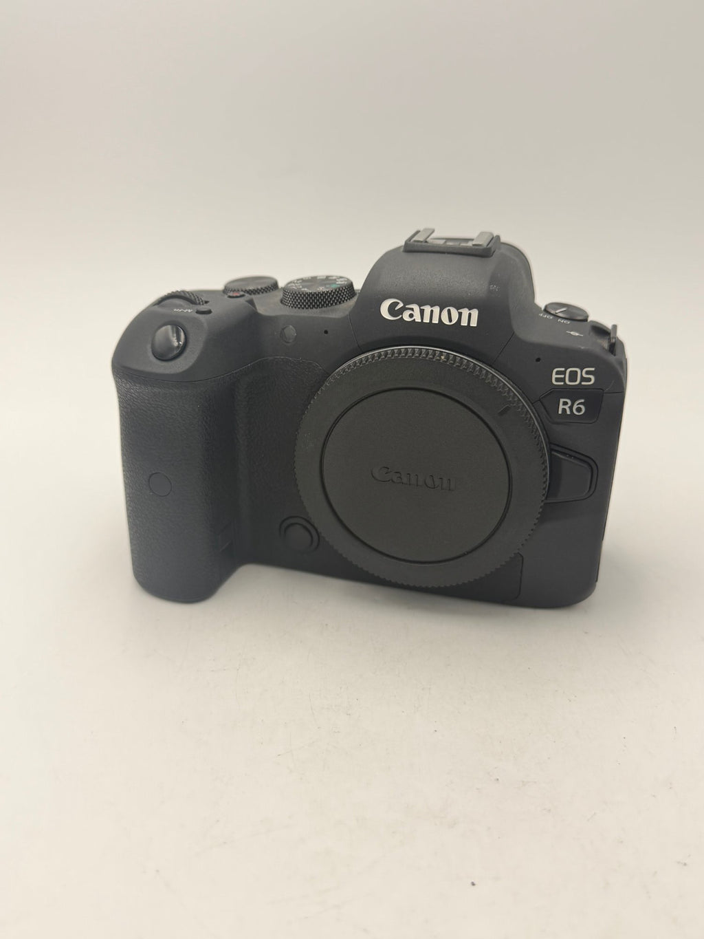 Used Canon R6 Body Only (5k Clicks)