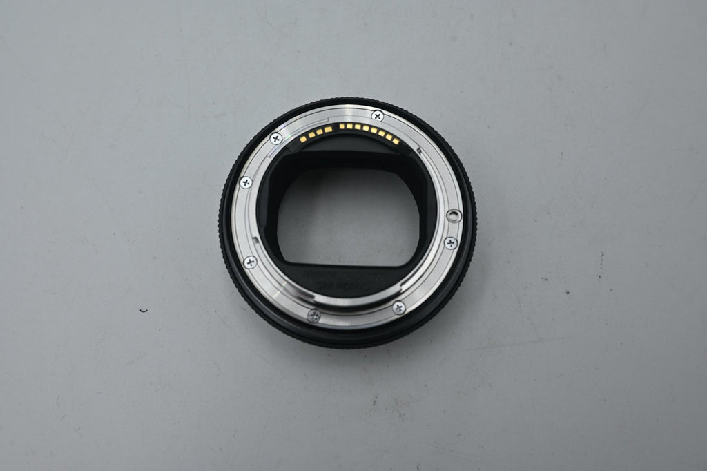 Used Canon Control Ring Mount Adapter EF-EOS R