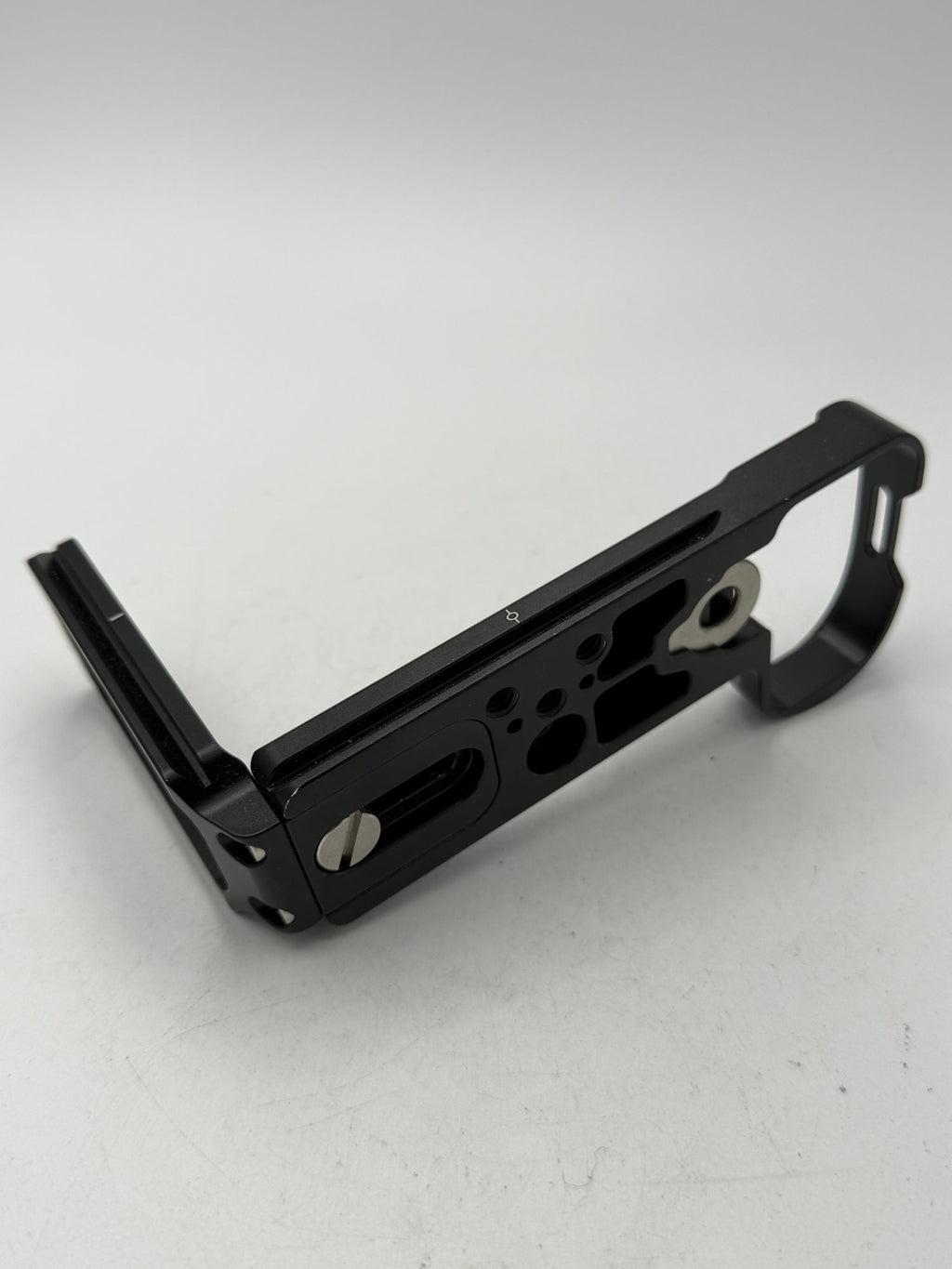Used SmallRig L Bracket for Nikon Z5/Z6/Z7/Z6 II/Z7 II Camera 2947