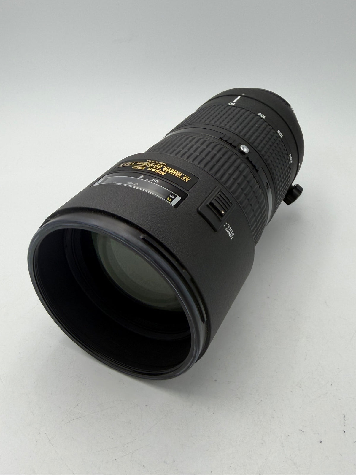 Used Nikon F 80-200mm f/2.8 D