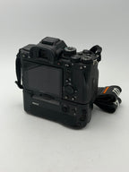 Used Sony A7R IV Body with Meke Battery Grip