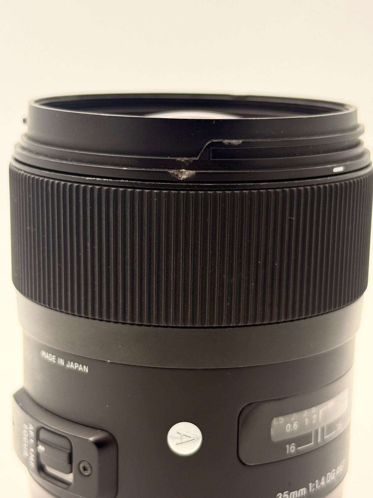 Used Sigma 35mm f/1.4 DG Art (Nikon F)