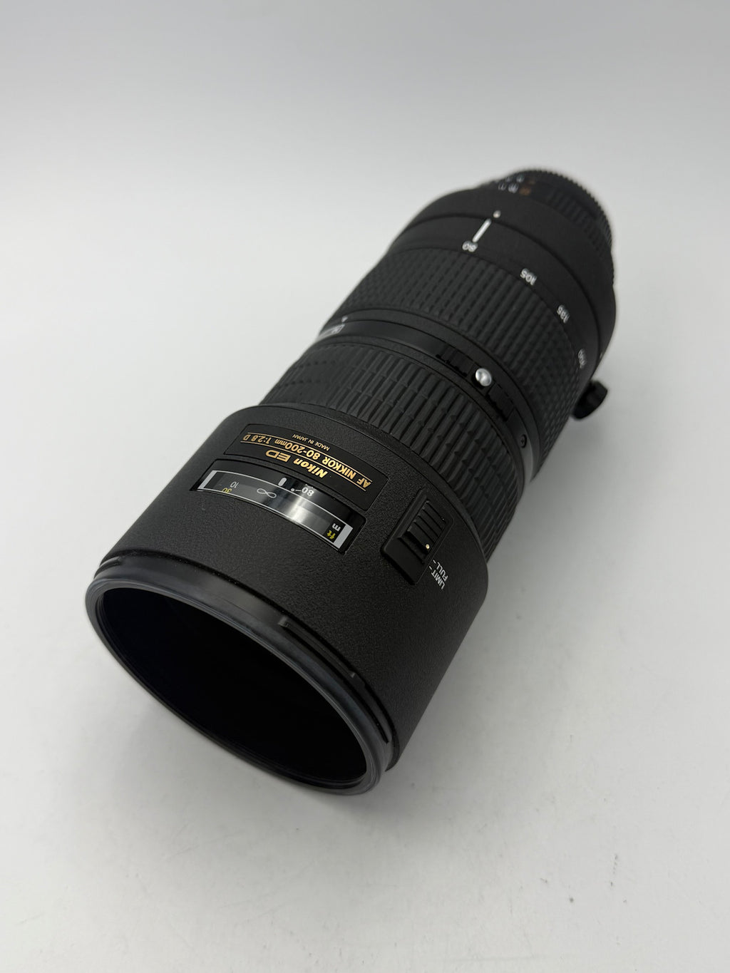 Used Nikon F 80-200mm f/2.8 D